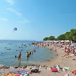 Fuer 2-3 Personen- 100m Vom Entfernt By Interhome Crikvenica