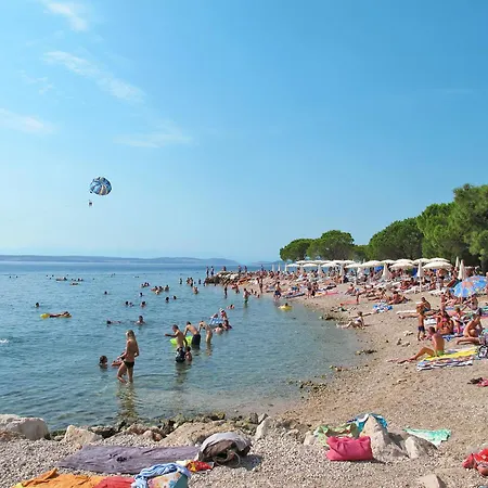 Fuer 2-3 Personen- 100m Vom Entfernt By Interhome Crikvenica