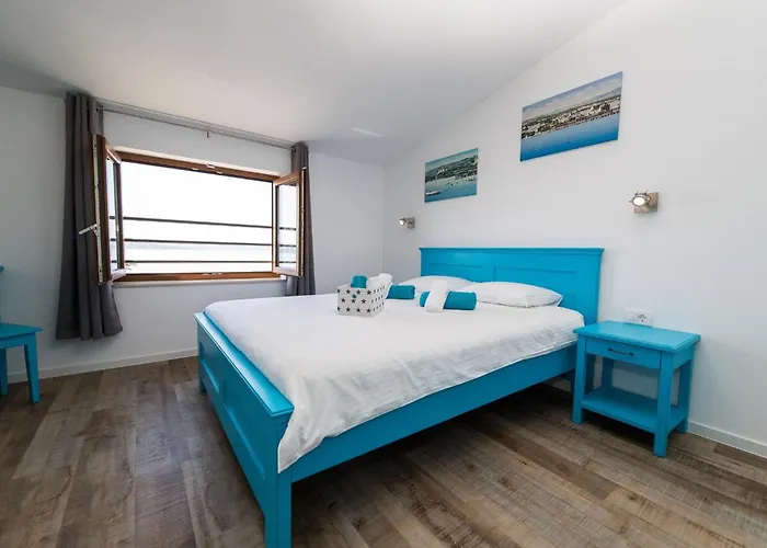 Fuer 2-3 Personen- 100m Vom Entfernt By Interhome *